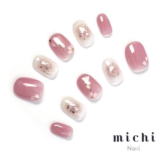 桜舞うピンクチークネイル- ネイルチップ専門店ミチネイル