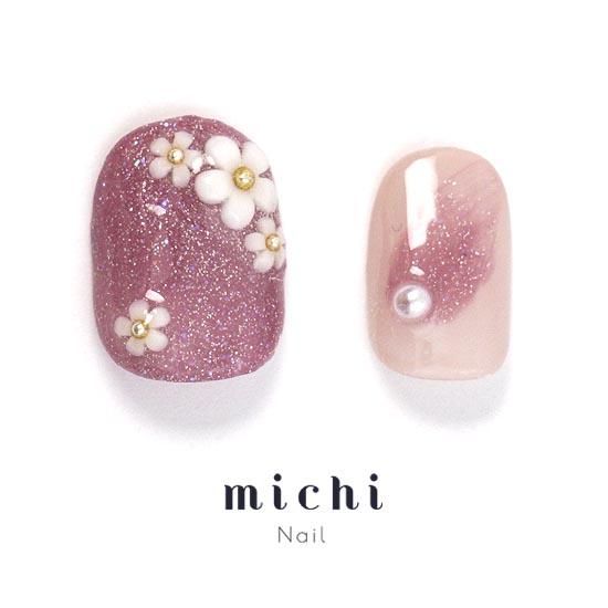 ニュアンスネイル ぷっくり キラキラ 淡いピンク ネイルチップ