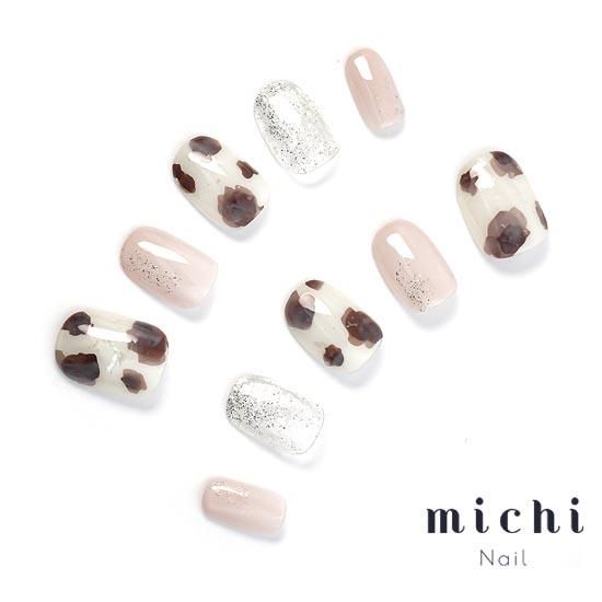 michiedakn_ページ ネイルチップ 楽天市場】グリーンとベージュのニュアンスネイル michinail