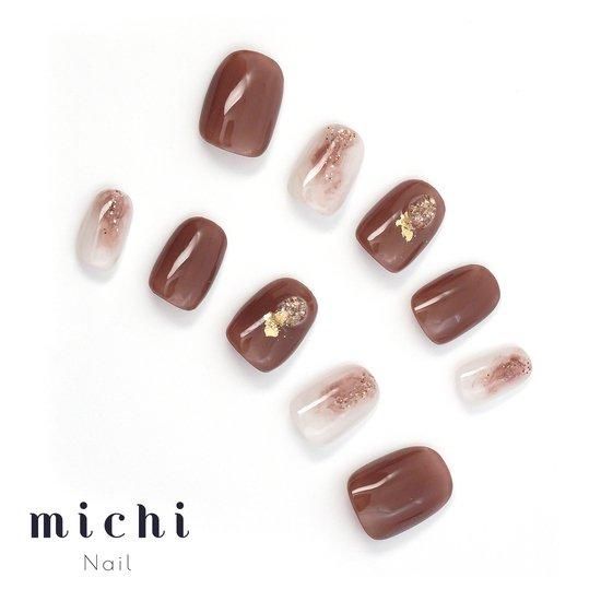 レッドブラウンのインクニュアンスネイル- ネイルチップ専門店ミチネイル