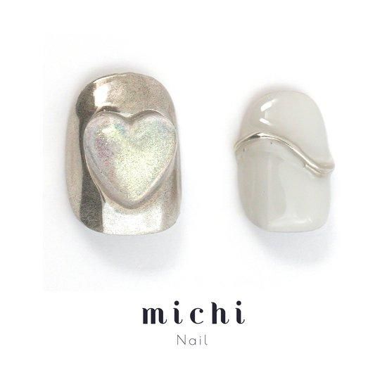 ホワイトグレー×シルバーハートネイル- ネイルチップ専門店ミチネイル
