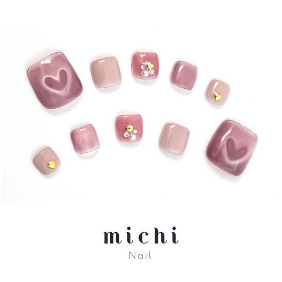 フット＞ピンクのハートマグネットネイル- ネイルチップ専門店ミチネイル