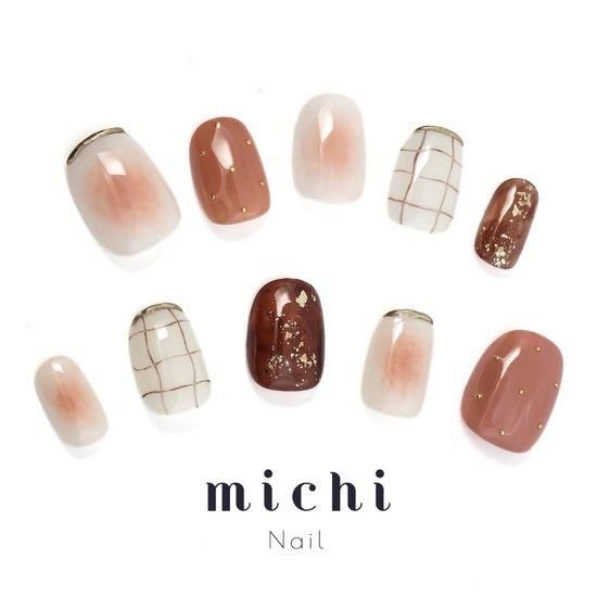 コーラルピンクチークネイル- ネイルチップ専門店ミチネイル