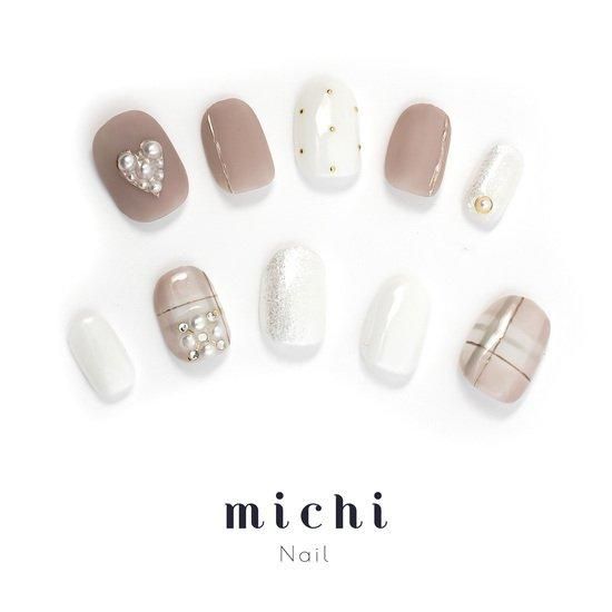 ふんわりカラーのアシメネイル- ネイルチップ専門店ミチネイル