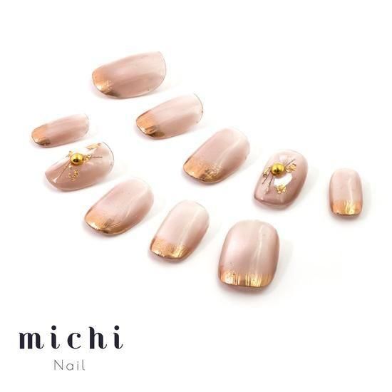 ベージュマグネットネイル ベージュ×マグネットのキラッとオフィスネイル - mapo_nail