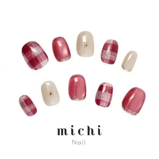 ボルドーカラーのマグ＆チェックネイル- ネイルチップ専門店ミチネイル