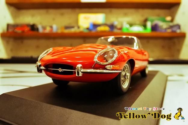 1/18 ミニカー ジャガー E type Coupe-