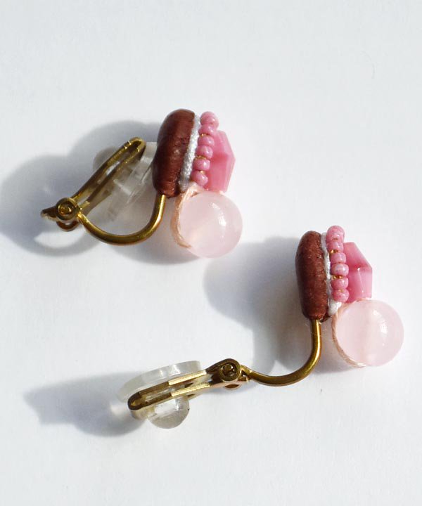 Blister（pink） / pierce・earring<img class='new_mark_img2' src='https://img.shop-pro.jp/img/new/icons52.gif' style='border:none;display:inline;margin:0px;padding:0px;width:auto;' />