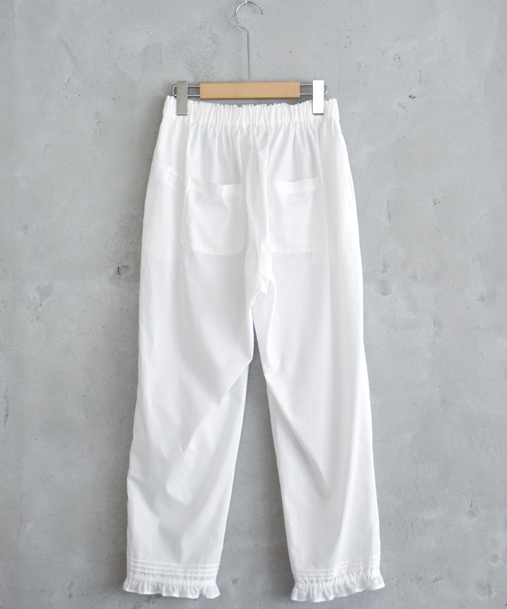 Relax Pants（White）<img class='new_mark_img2' src='https://img.shop-pro.jp/img/new/icons1.gif' style='border:none;display:inline;margin:0px;padding:0px;width:auto;' />