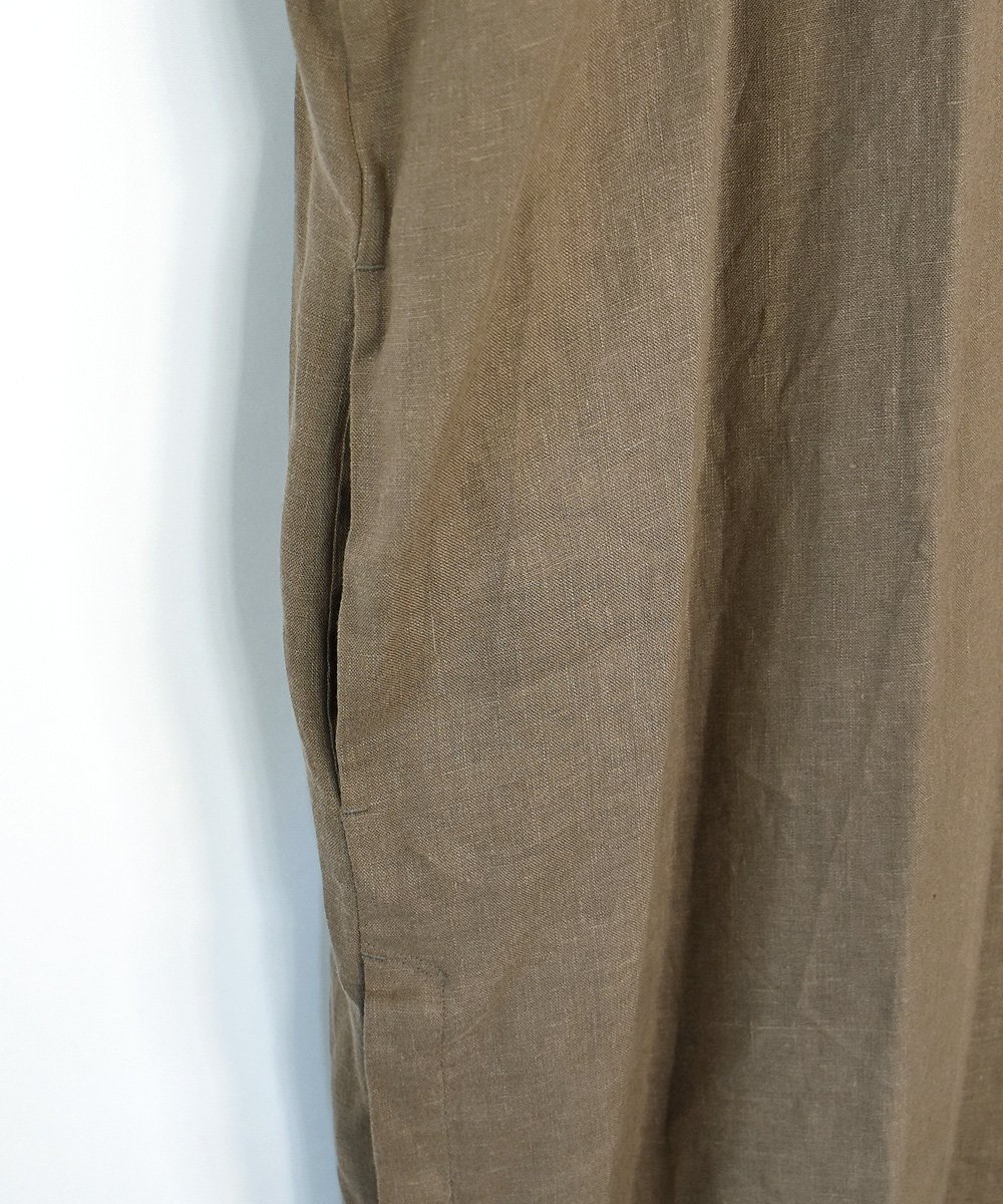puff-sleeve shirt dress（brown olive）<img class='new_mark_img2' src='https://img.shop-pro.jp/img/new/icons1.gif' style='border:none;display:inline;margin:0px;padding:0px;width:auto;' />