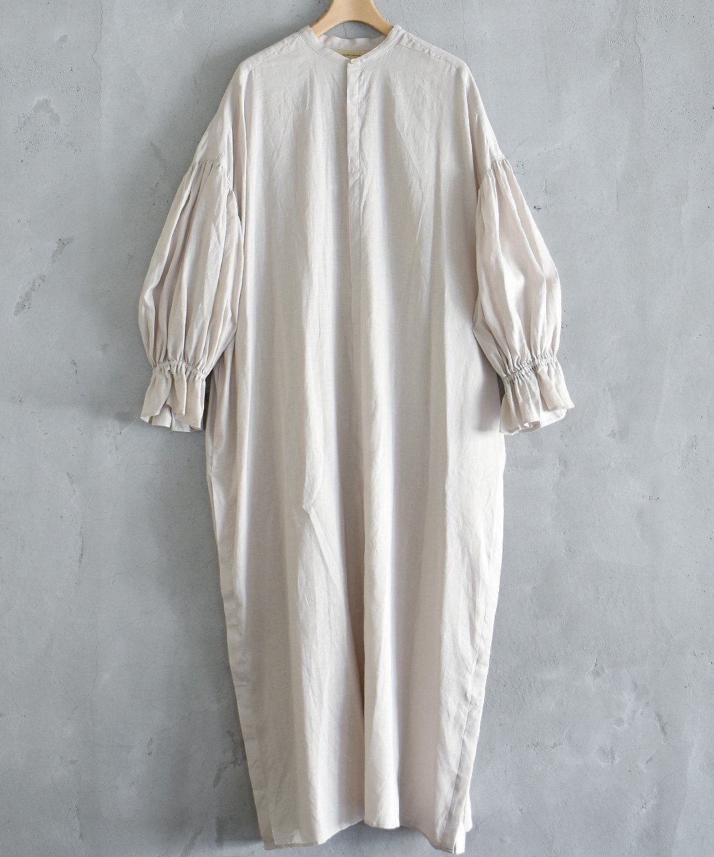 puff-sleeve shirt dress（beige）<img class='new_mark_img2' src='https://img.shop-pro.jp/img/new/icons1.gif' style='border:none;display:inline;margin:0px;padding:0px;width:auto;' />