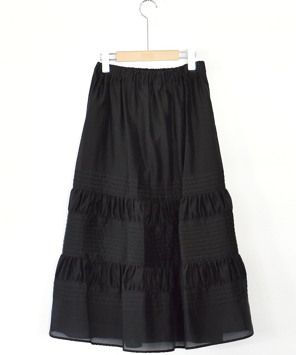 Organza Pin-tucked Skirt（ブラック）<img class='new_mark_img2' src='https://img.shop-pro.jp/img/new/icons1.gif' style='border:none;display:inline;margin:0px;padding:0px;width:auto;' />