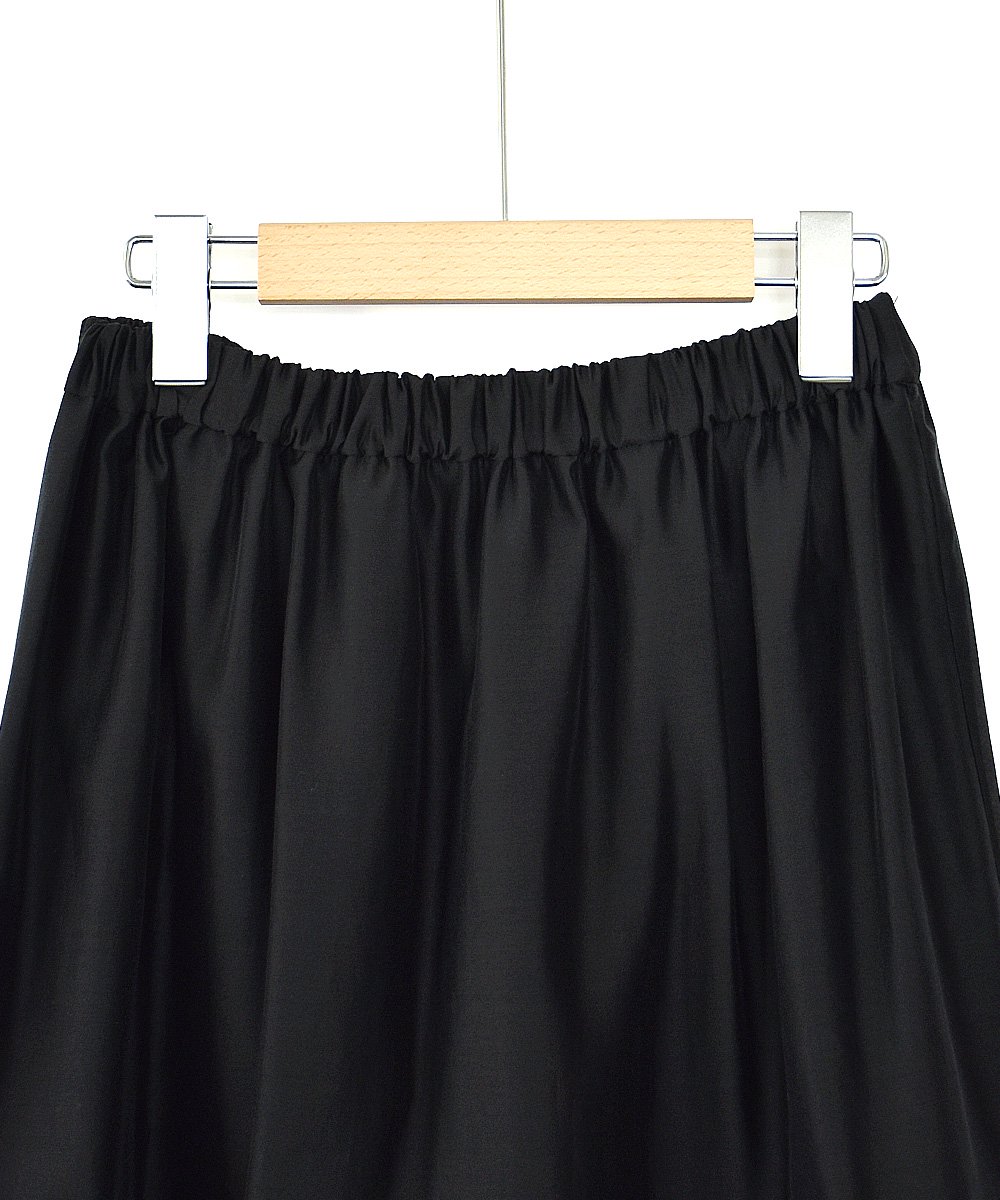 Organza Pin-tucked Skirt（ブラック）