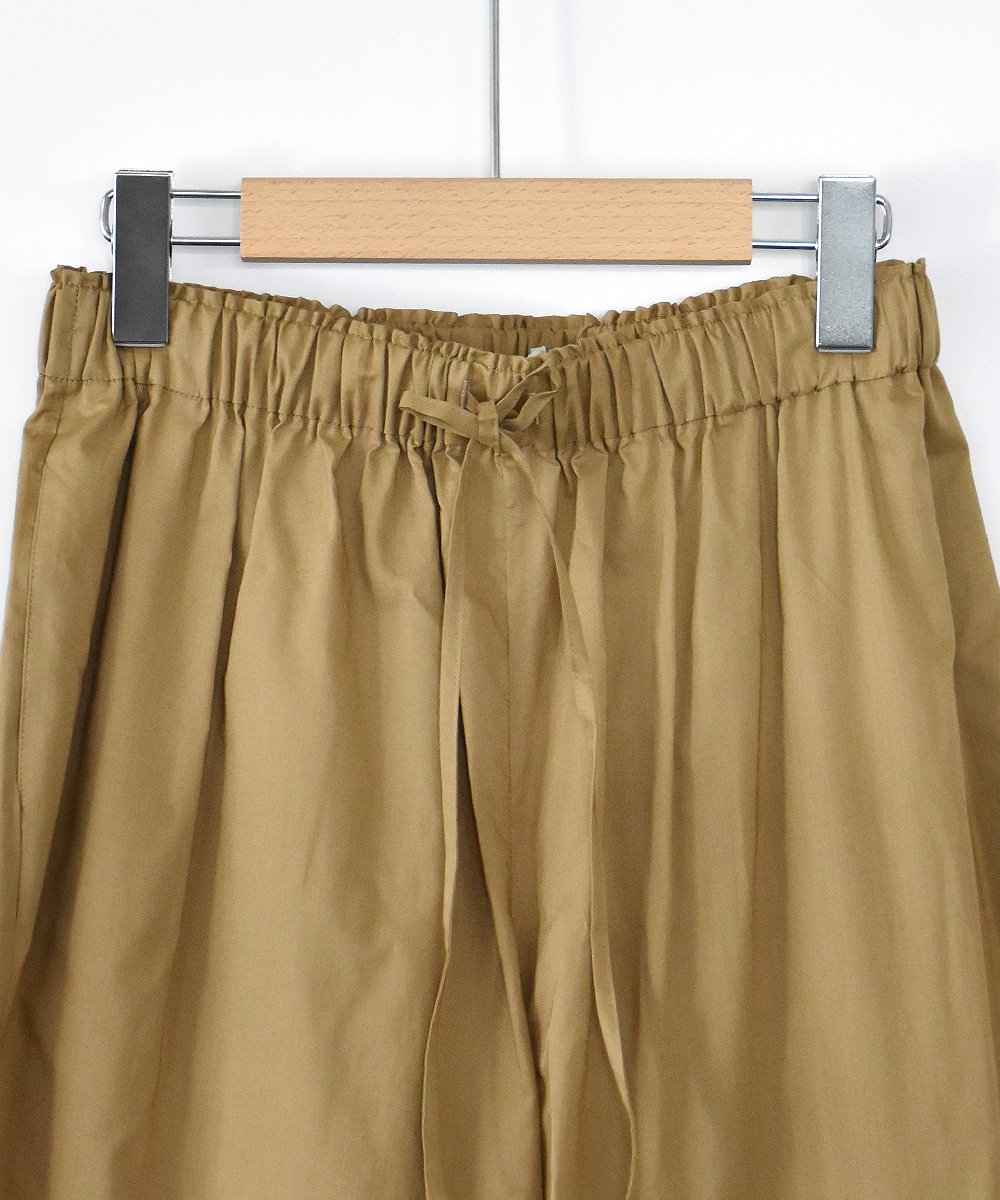Relax Pants（Dark Beige）<img class='new_mark_img2' src='https://img.shop-pro.jp/img/new/icons1.gif' style='border:none;display:inline;margin:0px;padding:0px;width:auto;' />