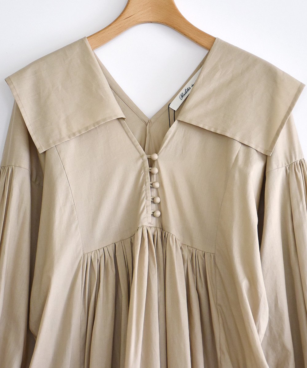 Cotton Smock Dress（ダークベージュ）<img class='new_mark_img2' src='https://img.shop-pro.jp/img/new/icons1.gif' style='border:none;display:inline;margin:0px;padding:0px;width:auto;' />