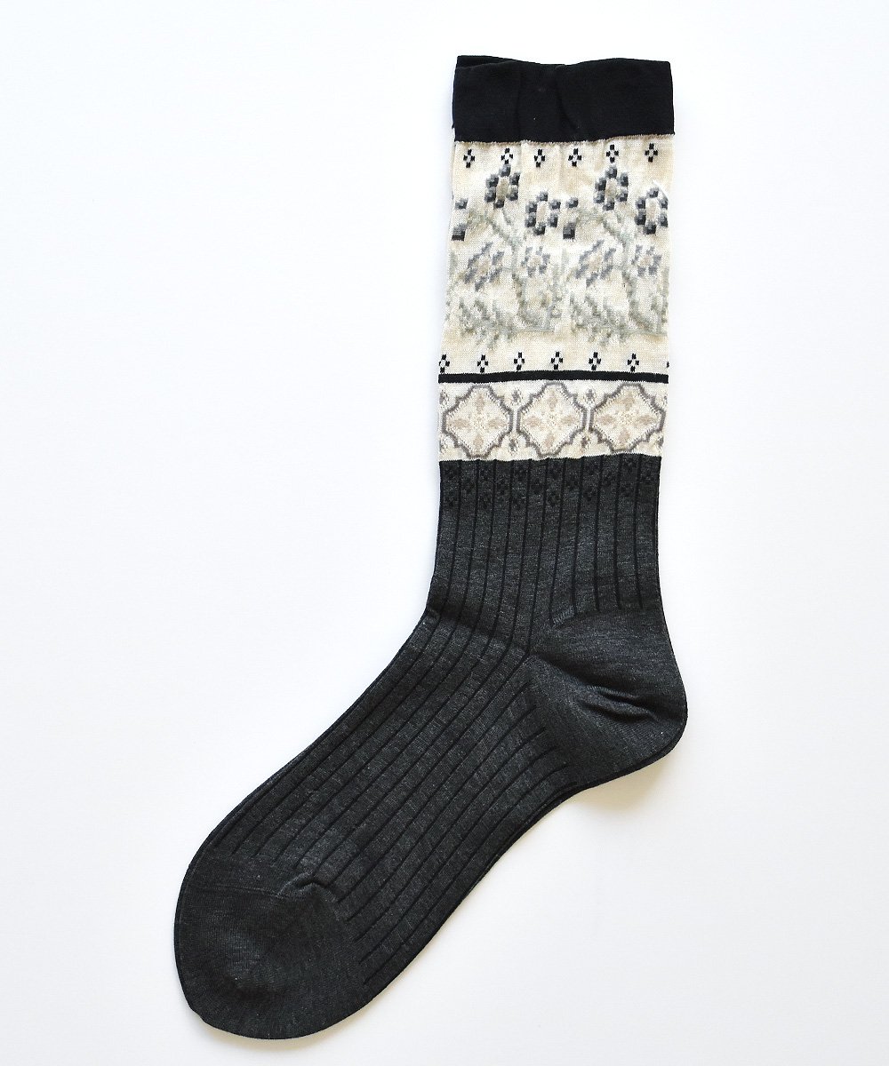 FLORAL MOSAIC SOCKS<img class='new_mark_img2' src='https://img.shop-pro.jp/img/new/icons1.gif' style='border:none;display:inline;margin:0px;padding:0px;width:auto;' />