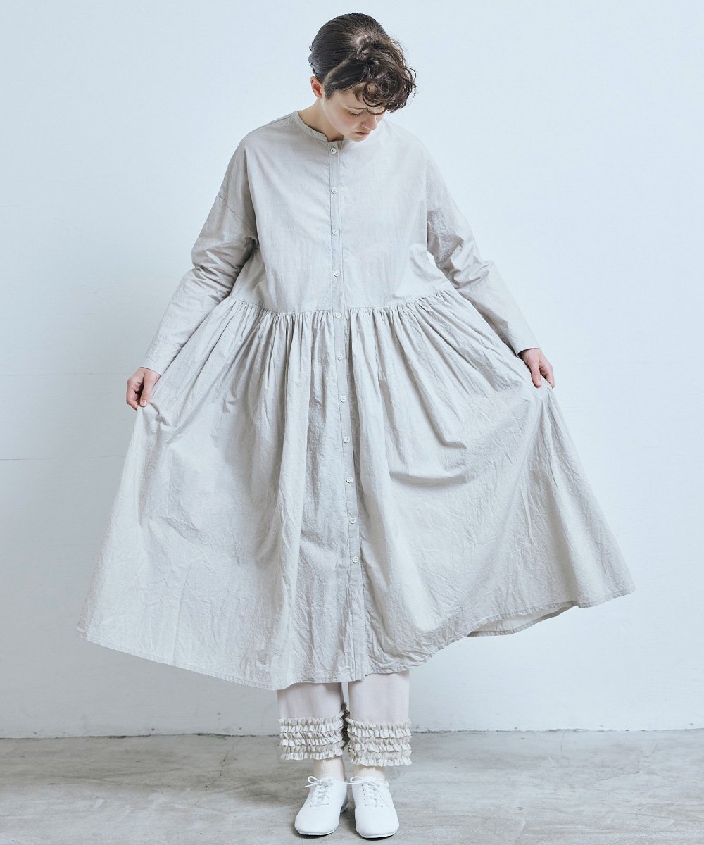 SWITCHING GATHER SHIRT DRESS（グレイッシュホワイト） - SUNNY ...