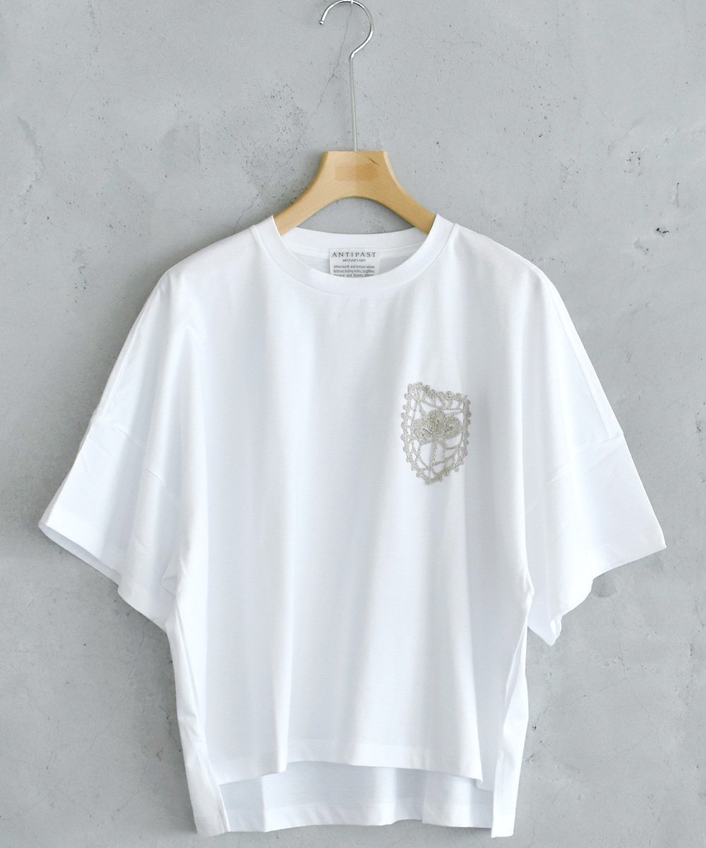 Big T-shirt with Pocket WHITE<img class='new_mark_img2' src='https://img.shop-pro.jp/img/new/icons1.gif' style='border:none;display:inline;margin:0px;padding:0px;width:auto;' />
