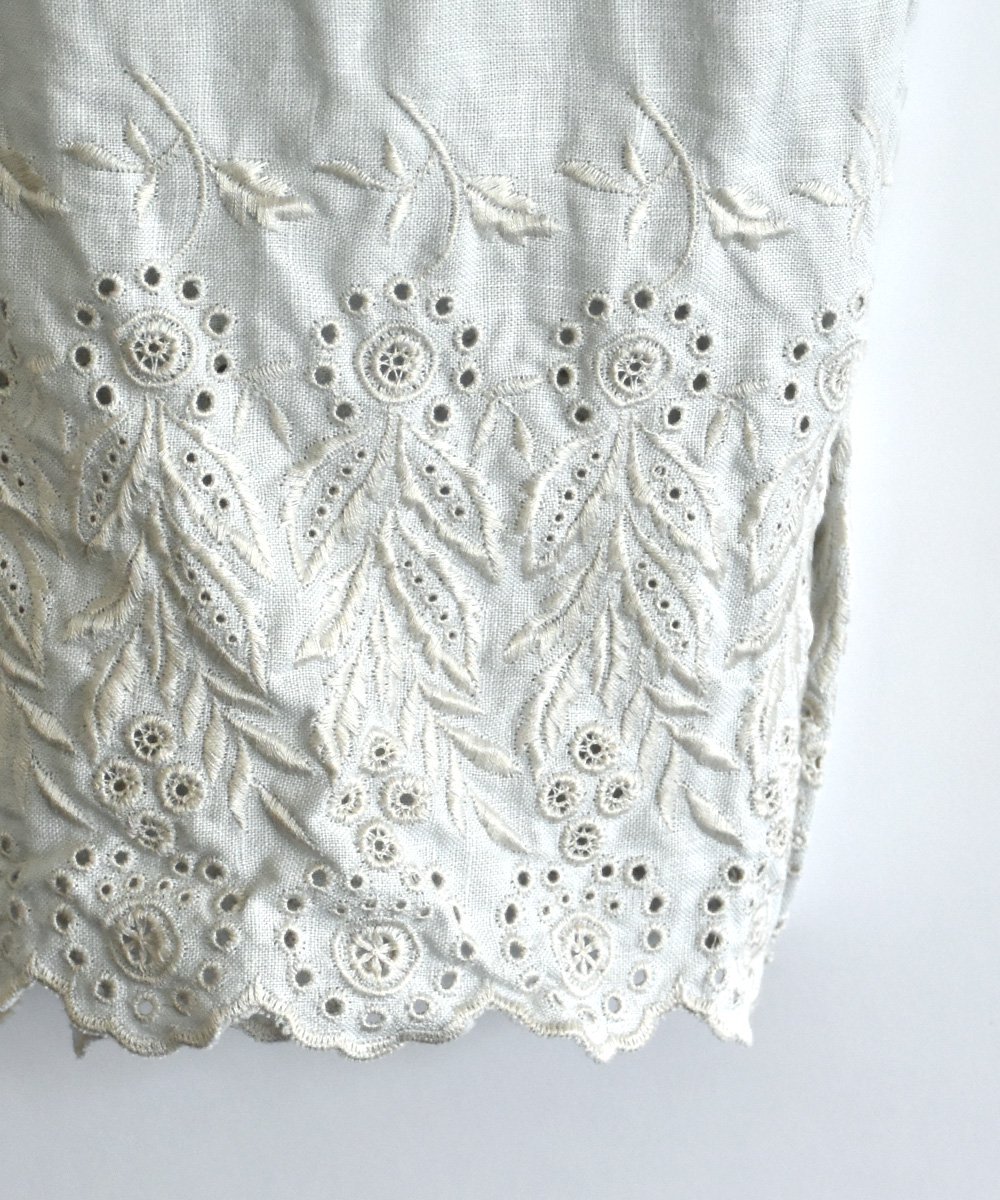 ANTIQUE SCALLOPED LACE SALOPETTEGREIGE