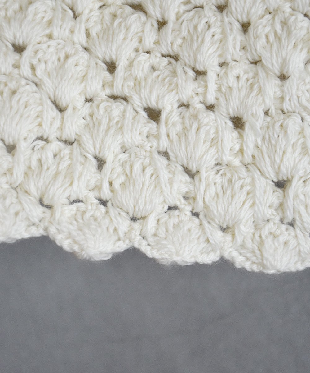 Hand Crochet GiletOff White<img class='new_mark_img2' src='https://img.shop-pro.jp/img/new/icons1.gif' style='border:none;display:inline;margin:0px;padding:0px;width:auto;' />