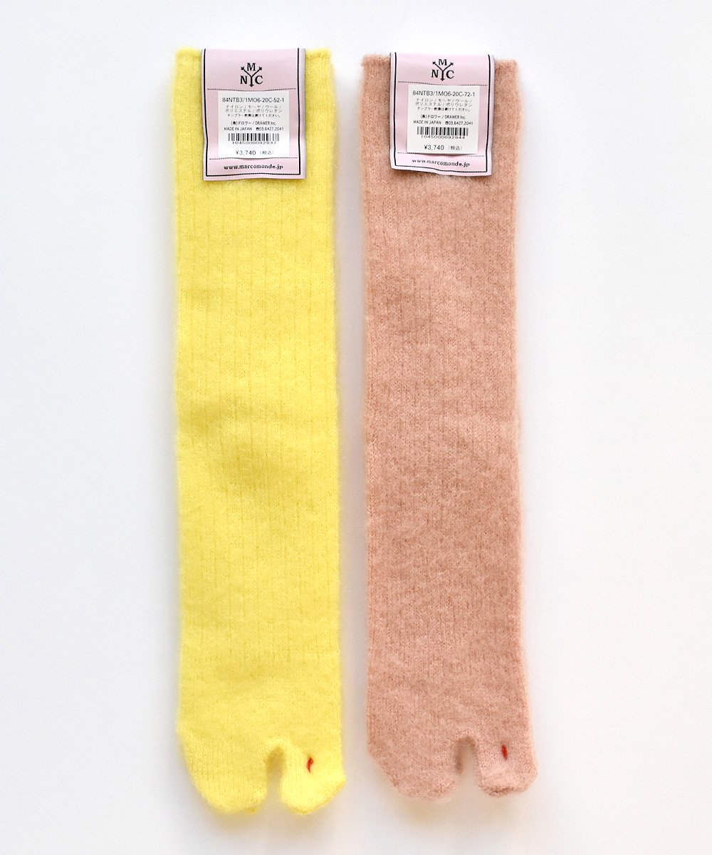 NEW CLASSIC / mohair tabi socks<img class='new_mark_img2' src='https://img.shop-pro.jp/img/new/icons1.gif' style='border:none;display:inline;margin:0px;padding:0px;width:auto;' />