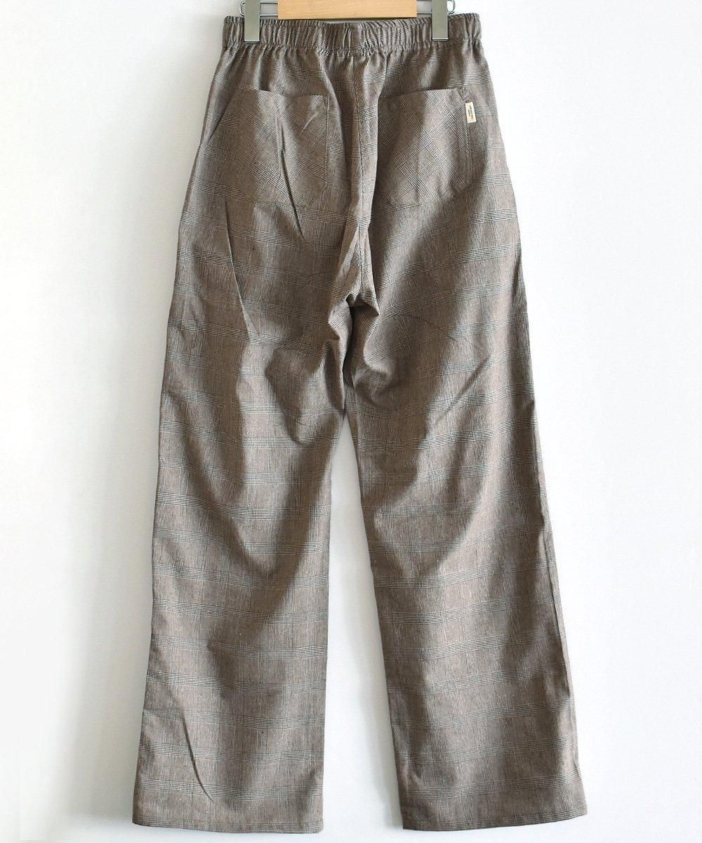 Yarmo THE UNIFORM / GALLE TROUSERS Check PantsBrown<img class='new_mark_img2' src='https://img.shop-pro.jp/img/new/icons1.gif' style='border:none;display:inline;margin:0px;padding:0px;width:auto;' />