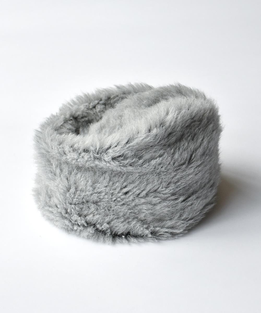 reversible beanie – alpaca furgreyblack<img class='new_mark_img2' src='https://img.shop-pro.jp/img/new/icons1.gif' style='border:none;display:inline;margin:0px;padding:0px;width:auto;' />
