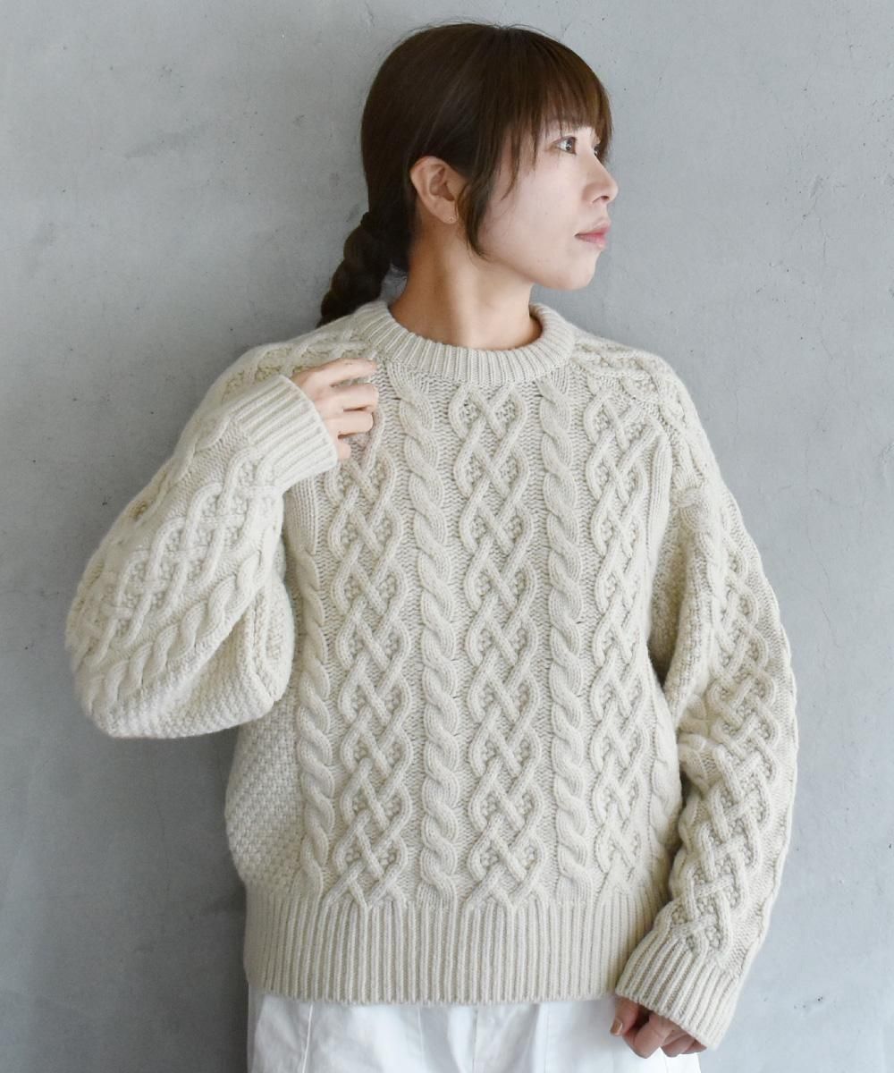 <img class='new_mark_img1' src='https://img.shop-pro.jp/img/new/icons1.gif' style='border:none;display:inline;margin:0px;padding:0px;width:auto;' />volume sleeve alan knit pulloverbeige