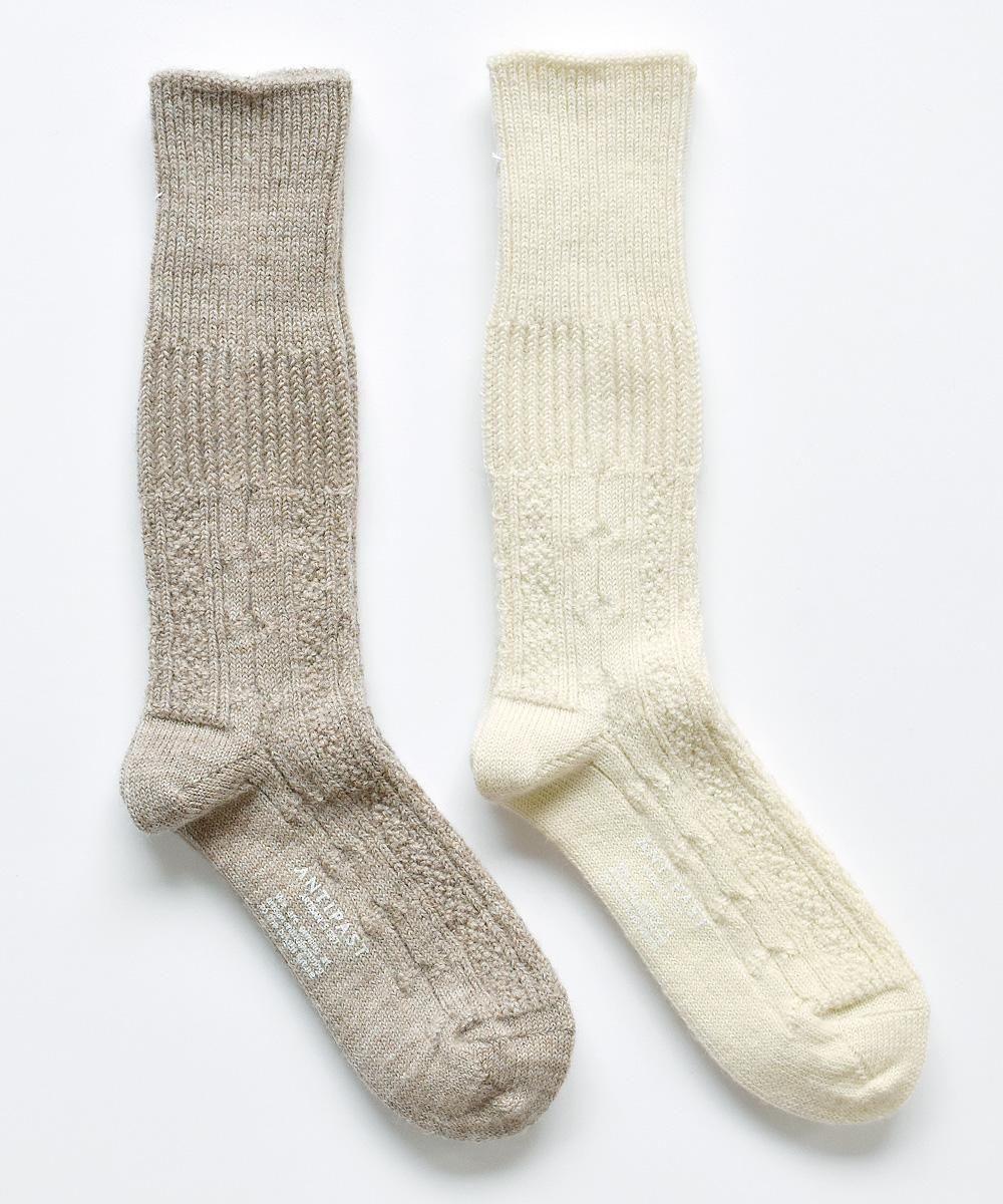CABLE SOCKSBEIGEIVORY<img class='new_mark_img2' src='https://img.shop-pro.jp/img/new/icons1.gif' style='border:none;display:inline;margin:0px;padding:0px;width:auto;' />