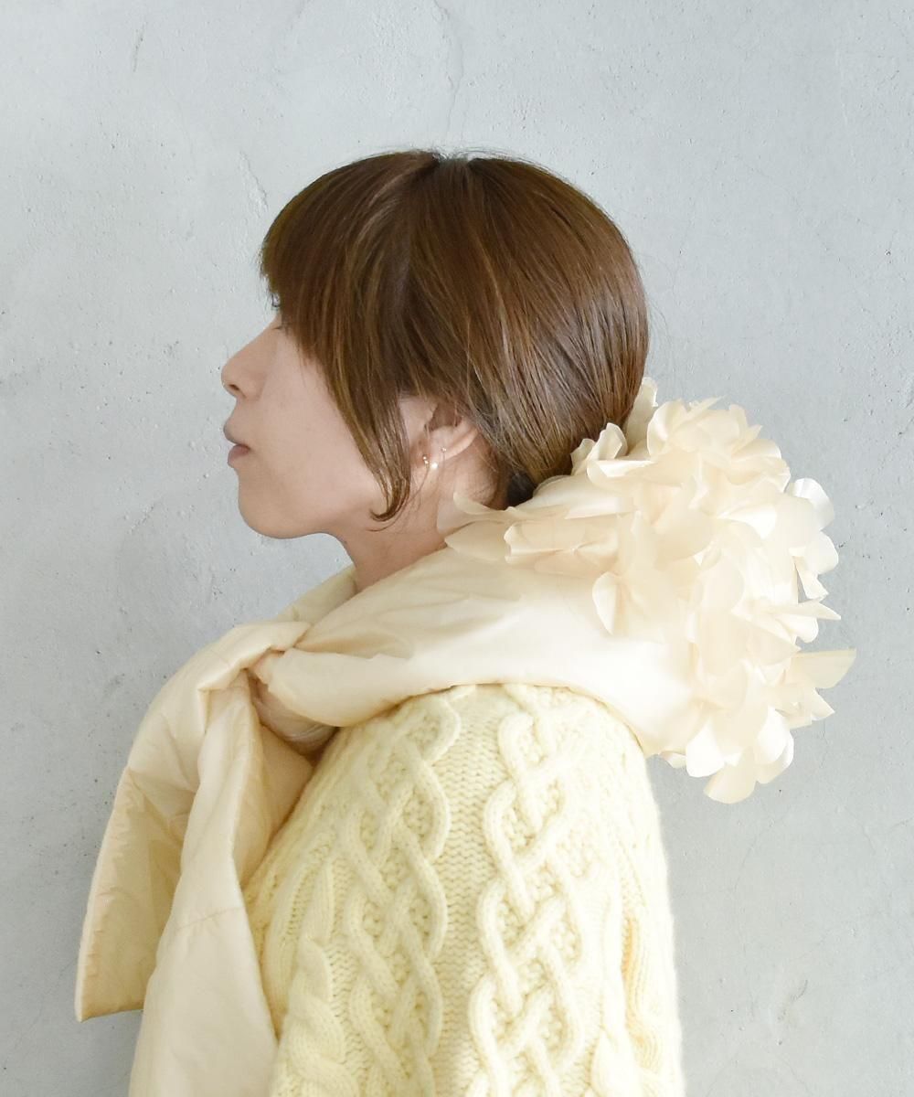 Nylon Fooded MufflerIVORY<img class='new_mark_img2' src='https://img.shop-pro.jp/img/new/icons1.gif' style='border:none;display:inline;margin:0px;padding:0px;width:auto;' />