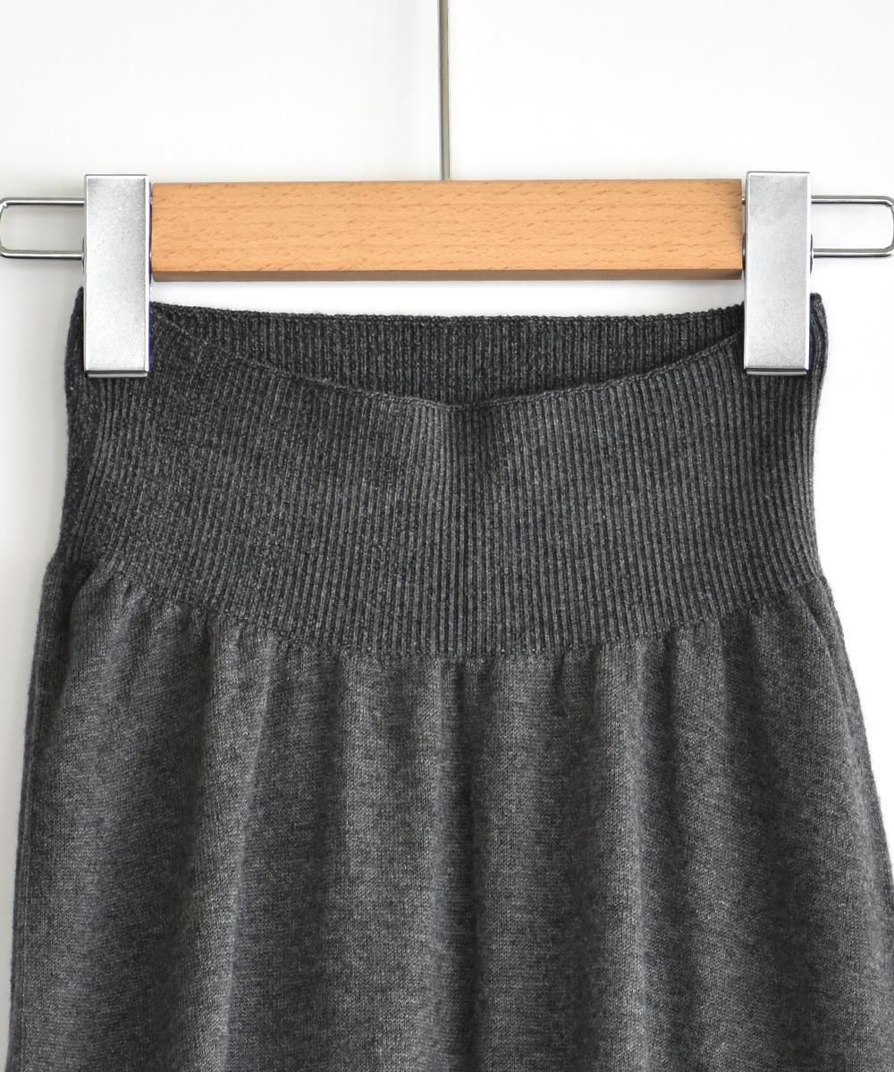 Cotton Cashmere Knit LeggingsGREY<img class='new_mark_img2' src='https://img.shop-pro.jp/img/new/icons1.gif' style='border:none;display:inline;margin:0px;padding:0px;width:auto;' />