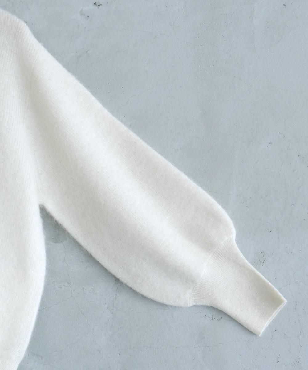 GATHER SLEEVE ALPACA KNIT TURTLE PULL OVERʥߥ륯<img class='new_mark_img2' src='https://img.shop-pro.jp/img/new/icons1.gif' style='border:none;display:inline;margin:0px;padding:0px;width:auto;' />