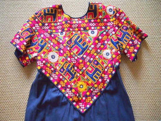 刺繍飾りの民族衣装 ワンピーススタイル - Marica Design& Vintage