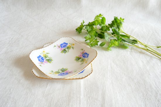 英国製】ROYAL DOULTON 【Yorkshire Rose】2枚 - maoquealimenta