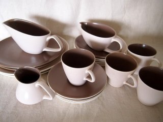 イギリス製【POOLE Pottery】TWINTONE　ピンク＆ブラウン　全21ピースのセット