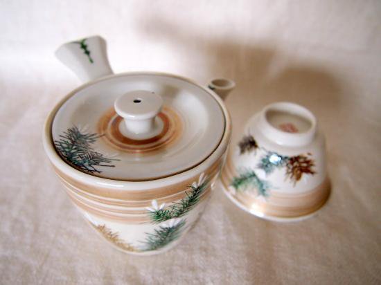 九谷焼き 【九谷・聚山】 茶器(急須と茶碗５個）セット 未使用美麗品 - Marica Design& Vintage