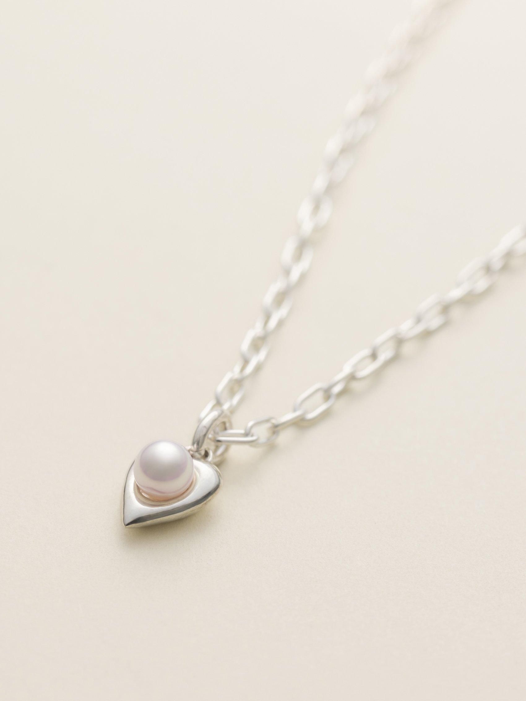 sv925 Heart Akoya Pearl necklace