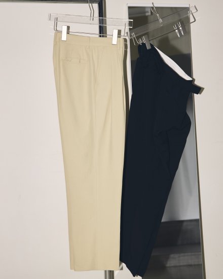 life's Tapered Tuck Pants