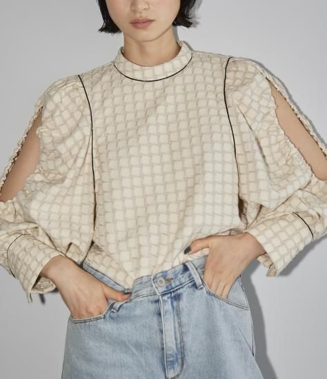 連休限定TODAYFUL OpenshoulderJacquard blouse-