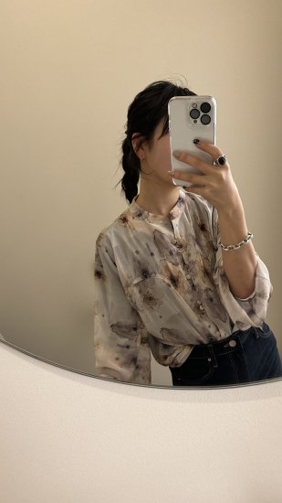 agawdagawd Sheer Print Blouse - シャツ/ブラウス(七分/長袖)