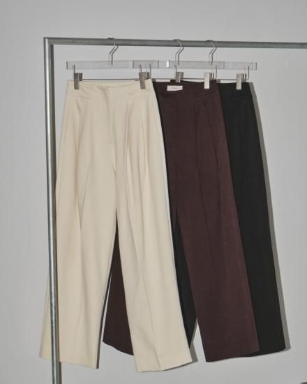 Peachskin Tuck Trousers | camillevieraservices.com