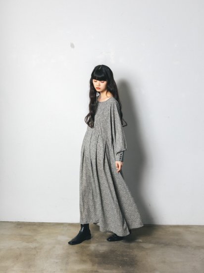 Flower Onepiece〈2301-440957〉AGAWD - Select Shop Loozel