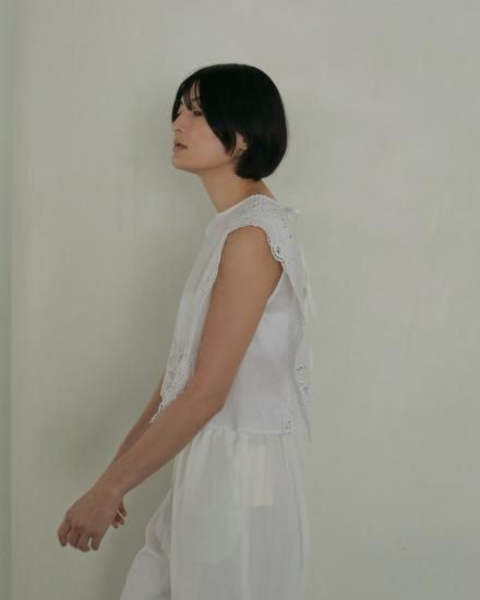 Cutwork Box Blouse/anuke'62510420 - Select Shop Loozel