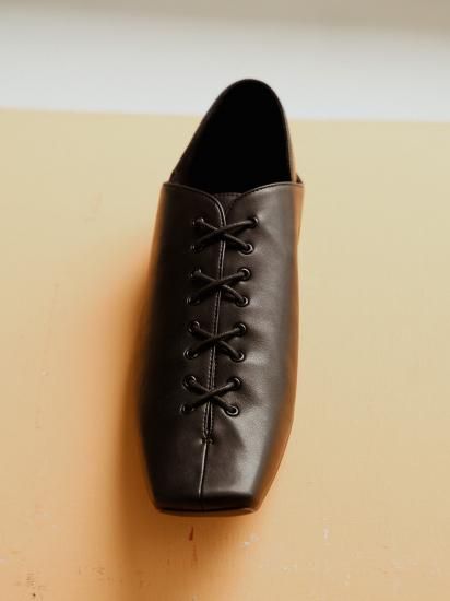 Studio Doe - Square-toe strap cloud slip-on shoes/2405SS01