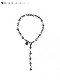 【BLACK TRIANGLE DESIGN】<br>SPIKE & chain choker necklace / matt black x grey