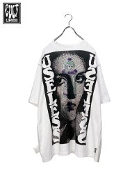 【cultures】<br>USELESS Tee / WHITE