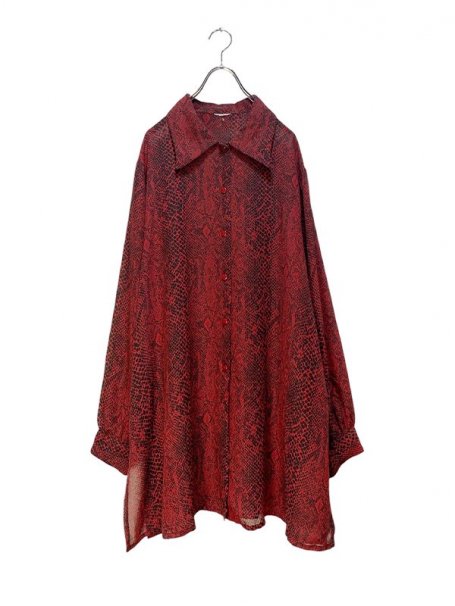 USED<br>red python pattern long shirt