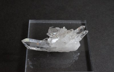  Quartz