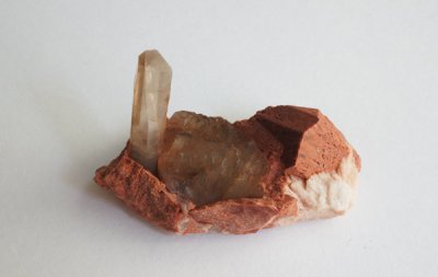<img class='new_mark_img1' src='https://img.shop-pro.jp/img/new/icons49.gif' style='border:none;display:inline;margin:0px;padding:0px;width:auto;' />⡼ Smokey Quartz with Microcline