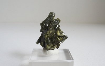 ԥɡ Epidote